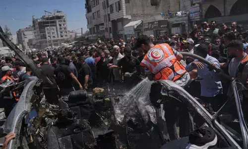 Israeli strike hits Gaza City apartment, killing 2 children, Palestinian health officials say
