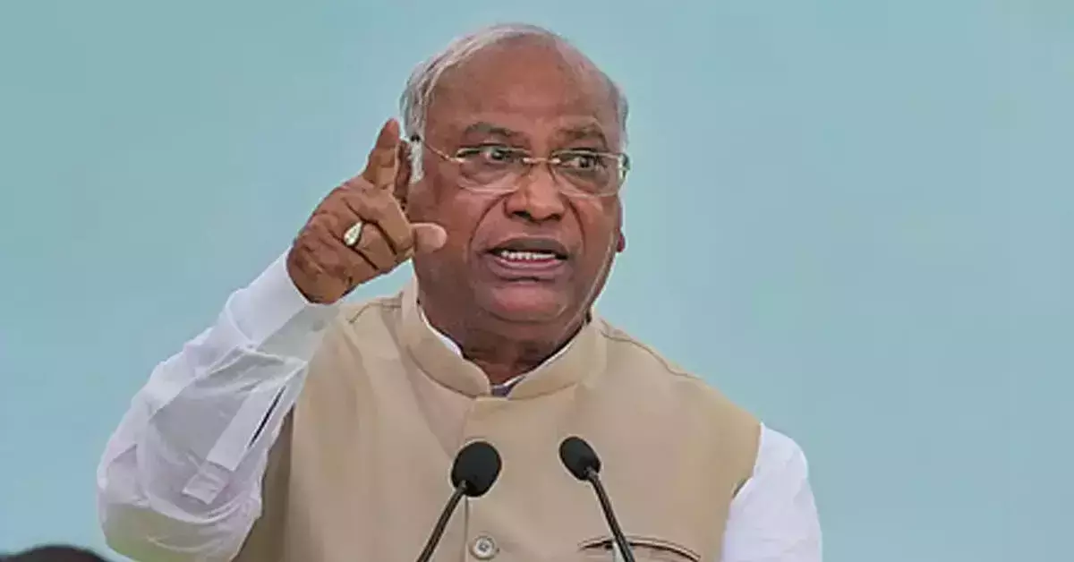 ‘Modi destroying India, Trump the world; both call themselves good friends’, claims Kharge