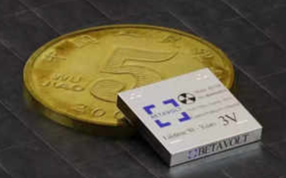 Chinese Startup develops nuclear battery for smartphones that will last 50 years without charging